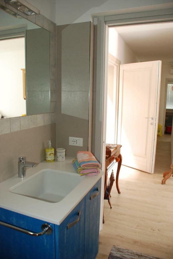 Casa Fanny Lejlighed Limone sul Garda Eksteriør billede